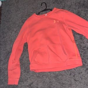 Under armour sweatshirt